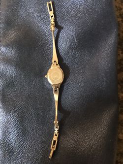 Ladies Gloria Vanderbilt Watch
