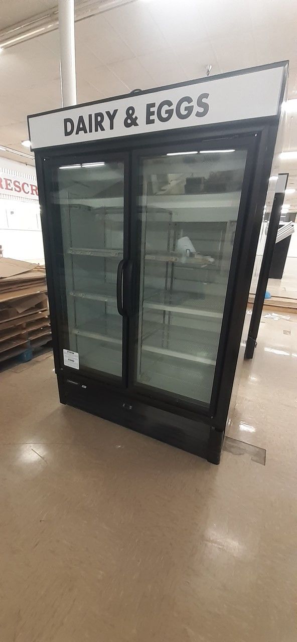 Hussmann VRM2B 2 Door Commercial Fridge