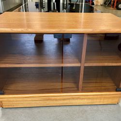 Stereo/TV cabinet 