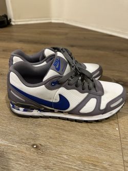 Nike air Waffle Trainer Size 9