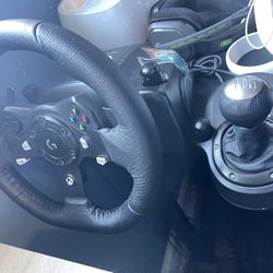 Awesome G923 Wheel, Shifter And Pedals 