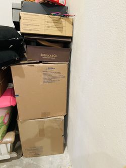 Ropa de niña y mujer  más de 200  piezas