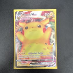 Near mint Pikachu vmax