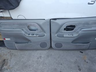 GM doorpanel obs 1995 available