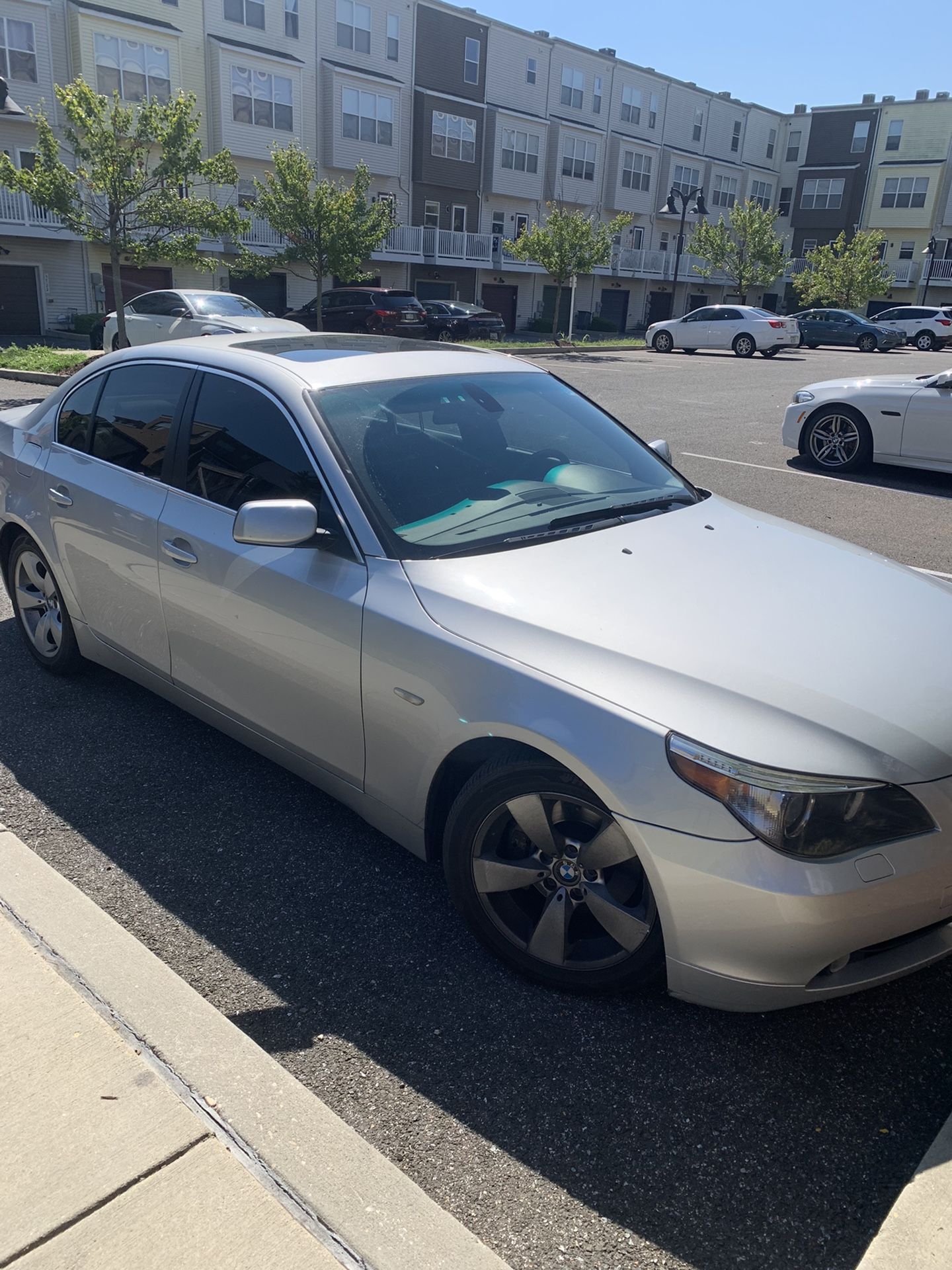 2006 BMW 525i