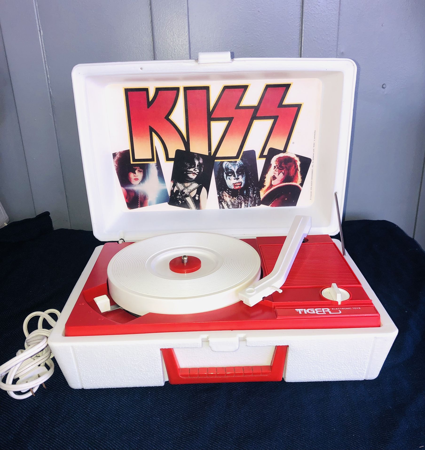Vintage Aucoin Kiss Phono Record Player Turntable for Sale in