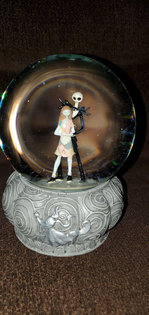 Jack and Sally snow globe