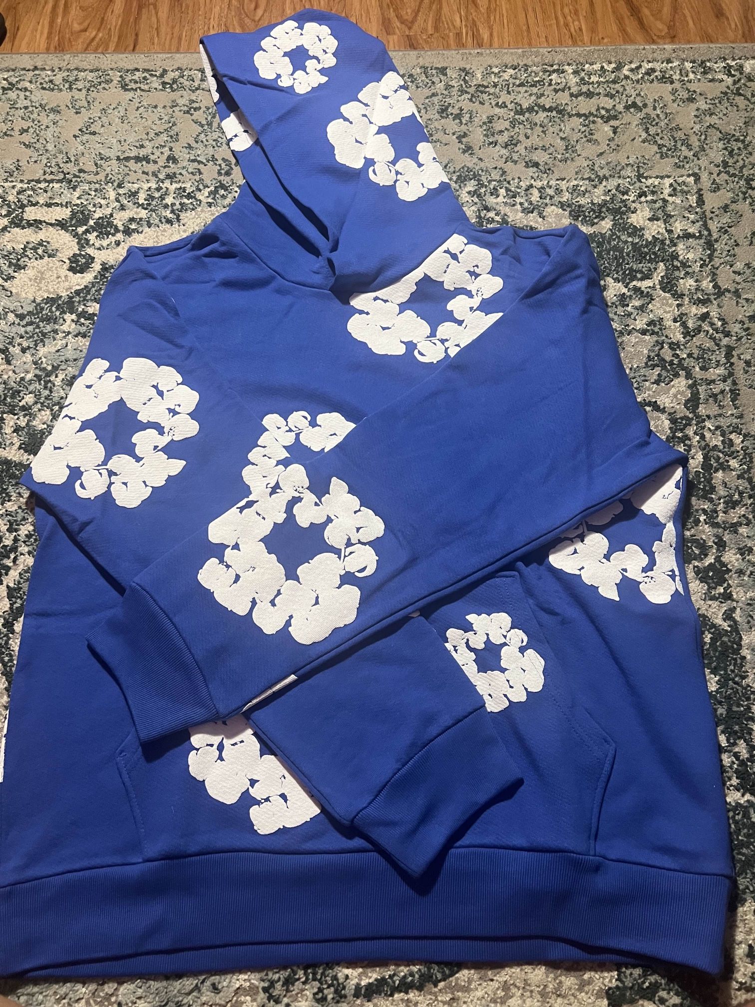 D Tear Blue