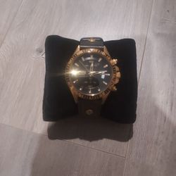 Luxury watch Versus Versace 