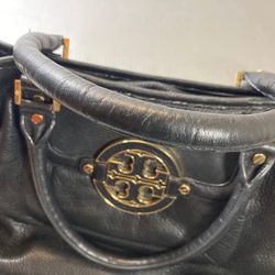 Tory Burch Amanda Hobo Bag, Black, Crossbody Strap