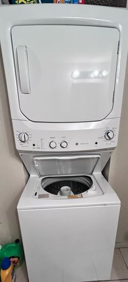 Apartment Size Stackable Washer/Dryer Laundry