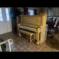Wooded Piano 