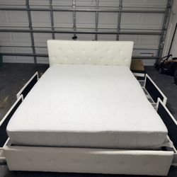 Queens Mattress With Frame 
