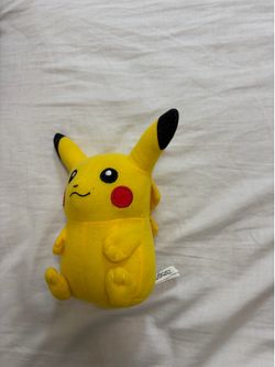 Pokémon Pikachu Plush Stuffed Toy