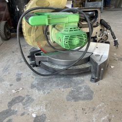 Saw