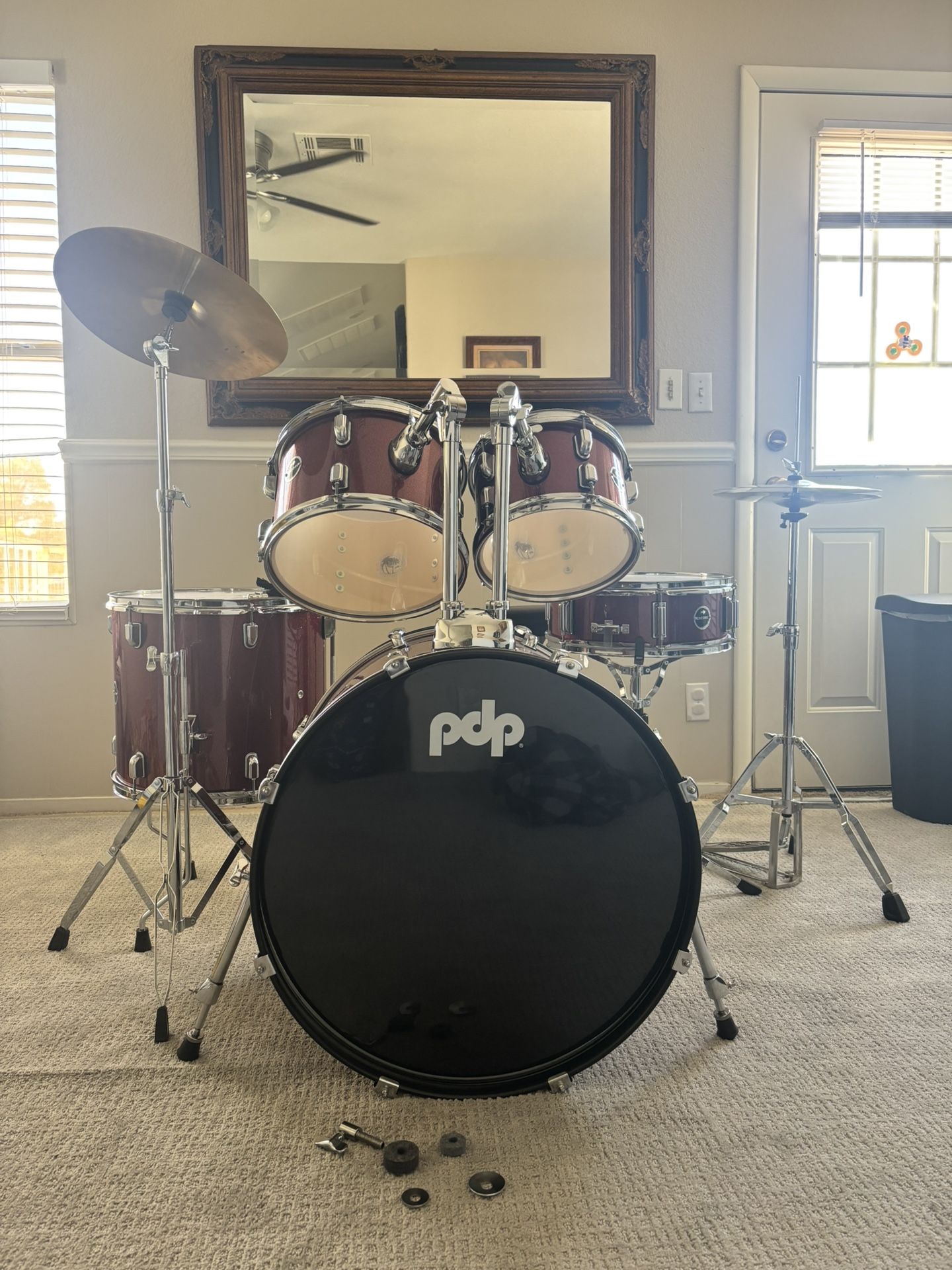 PDP Drum Set 5 Piece, With a Pearl Hi-Hat Stand