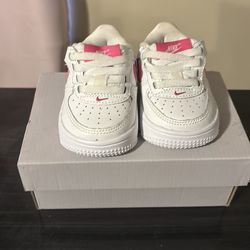 Girls Nike Air Force 1s