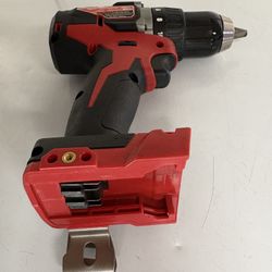 MILWAUKEE DRILL DRIVER CAT,2801-20 (NEW TOOL ONLY).