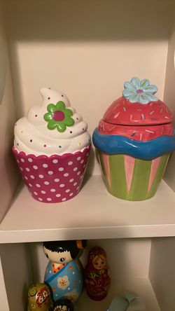 Cupcake jar and piggy bank