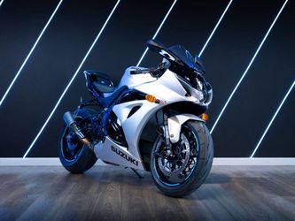 2025 Suzuki Gsx-R 1000