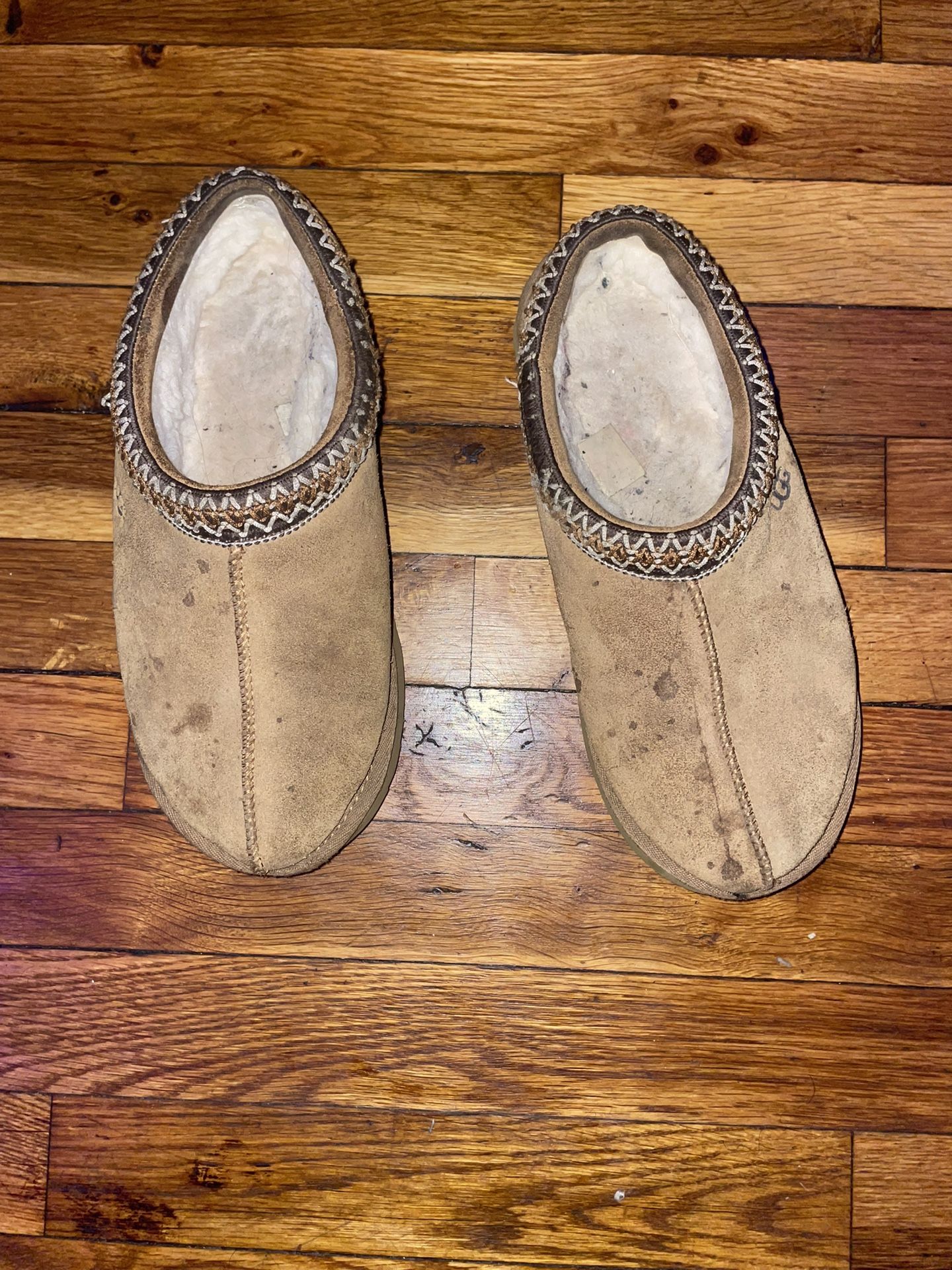 Ugg Tasman