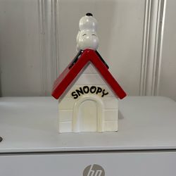 Snoopy Ceramic Piggy Bank