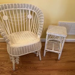 White Wicker Chair And Table