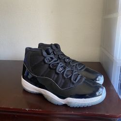 Jordan 11 Space Jam 