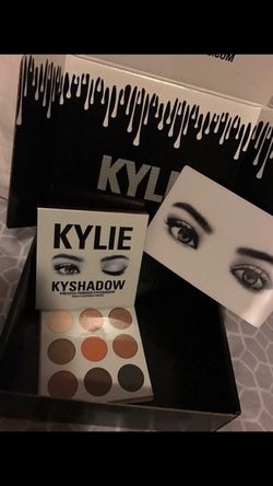 Brand New Kylie Cosmetics Eyeshadow (Bronze Palette)