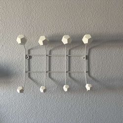 Beautiful wall - mounted hanger White