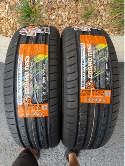Cosmo 235 60 R18