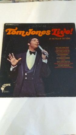 Tom Jones Live At The Talk Of The Town