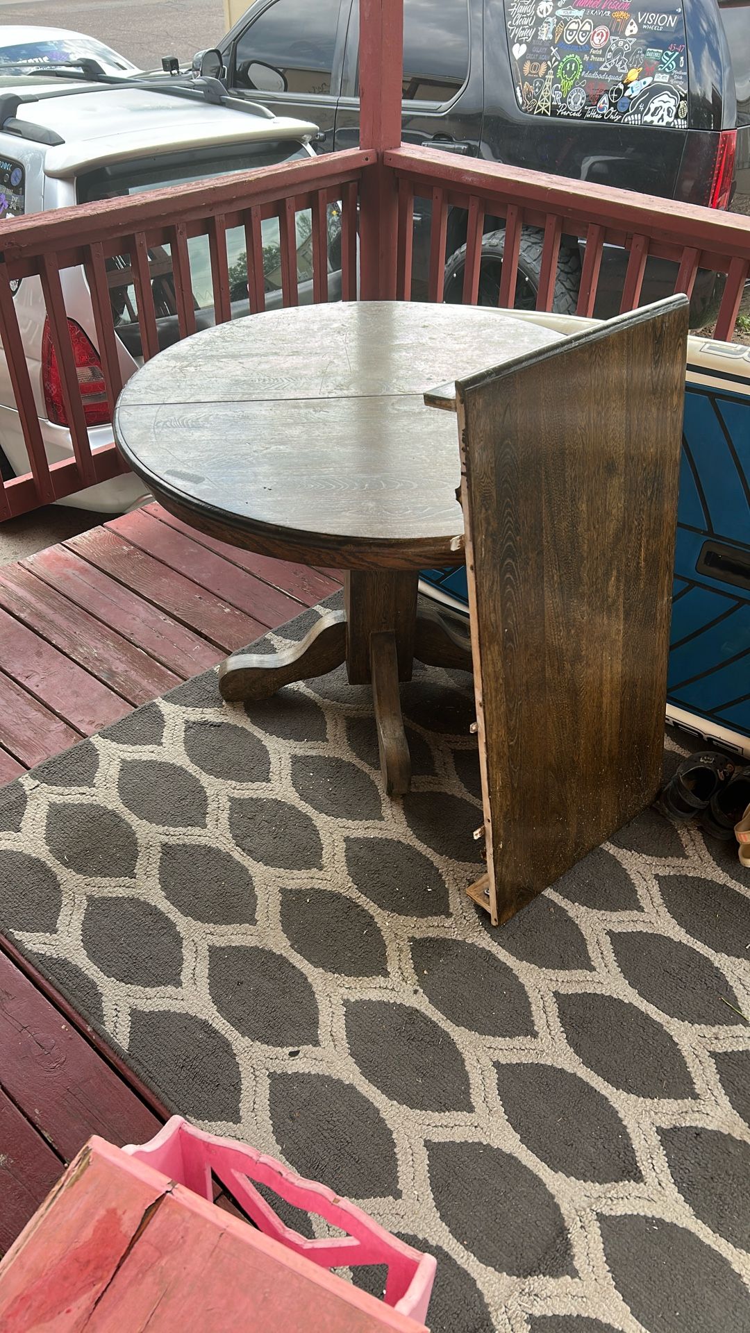 Round to Oval Table 