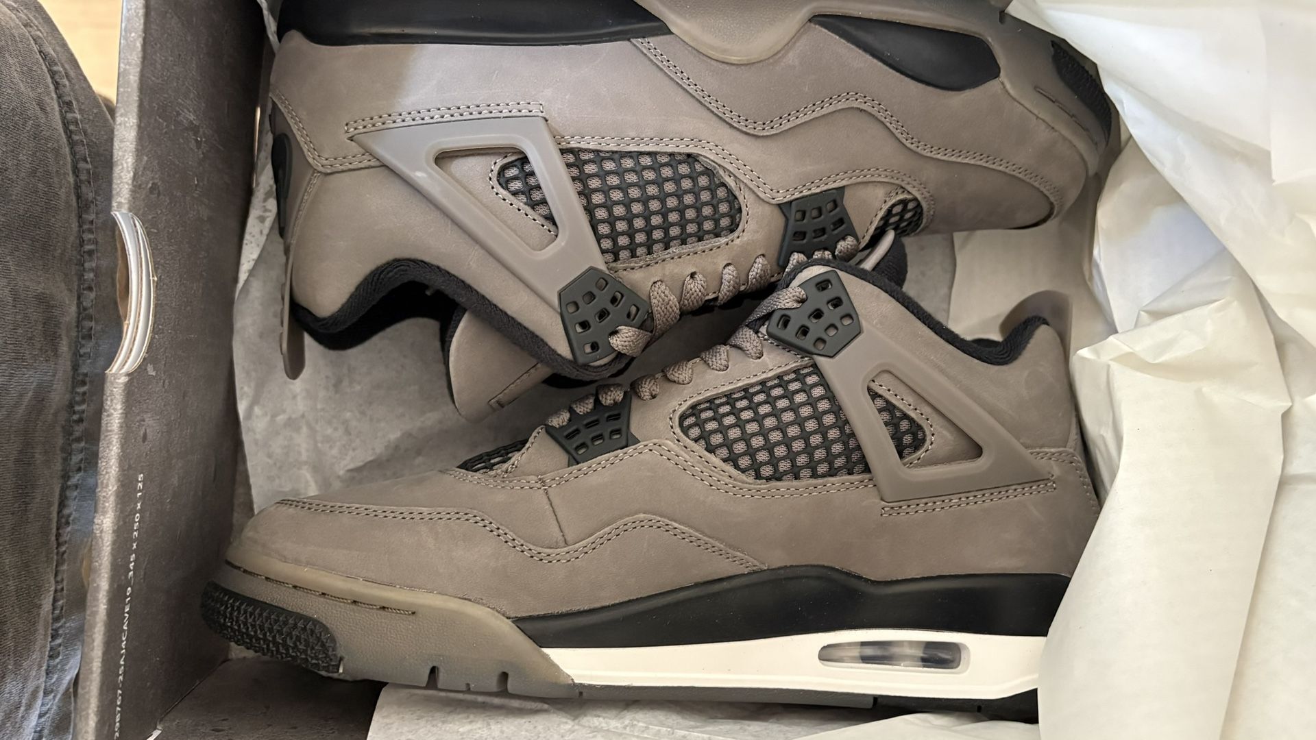 Nike AIR Jordan Retro 4 Cave Stone 