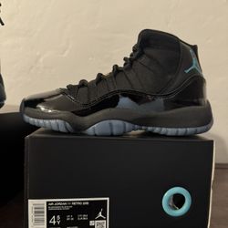 Jordan 11 Gamma Blue