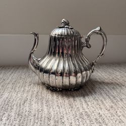 SILVER TEA KETTLE VINTAGE 1950 SHEFFIELD England 