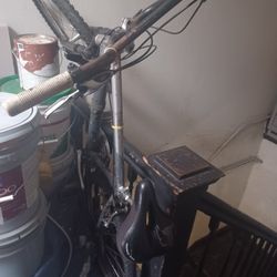 18 Speed 26 Inch Mountain Bike