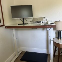 AirLift Standing Desk