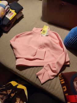 Girls Size 8 Cropped Pull-over