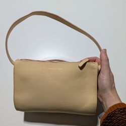 Minor History The Hug Shoulder Bag Leather Cream Beige Yellow Minimalist 