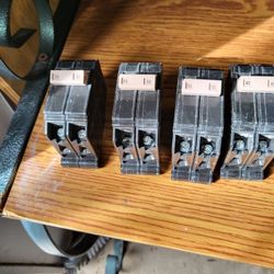Circuits Breakers 