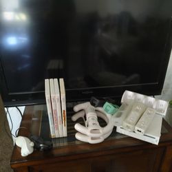 Wii And TV, Games , Charger, Remotes, Jelly Covers , Driving Console, 