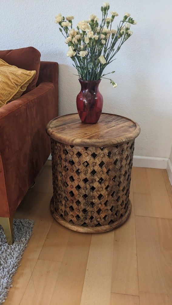 Circle Coffee Table