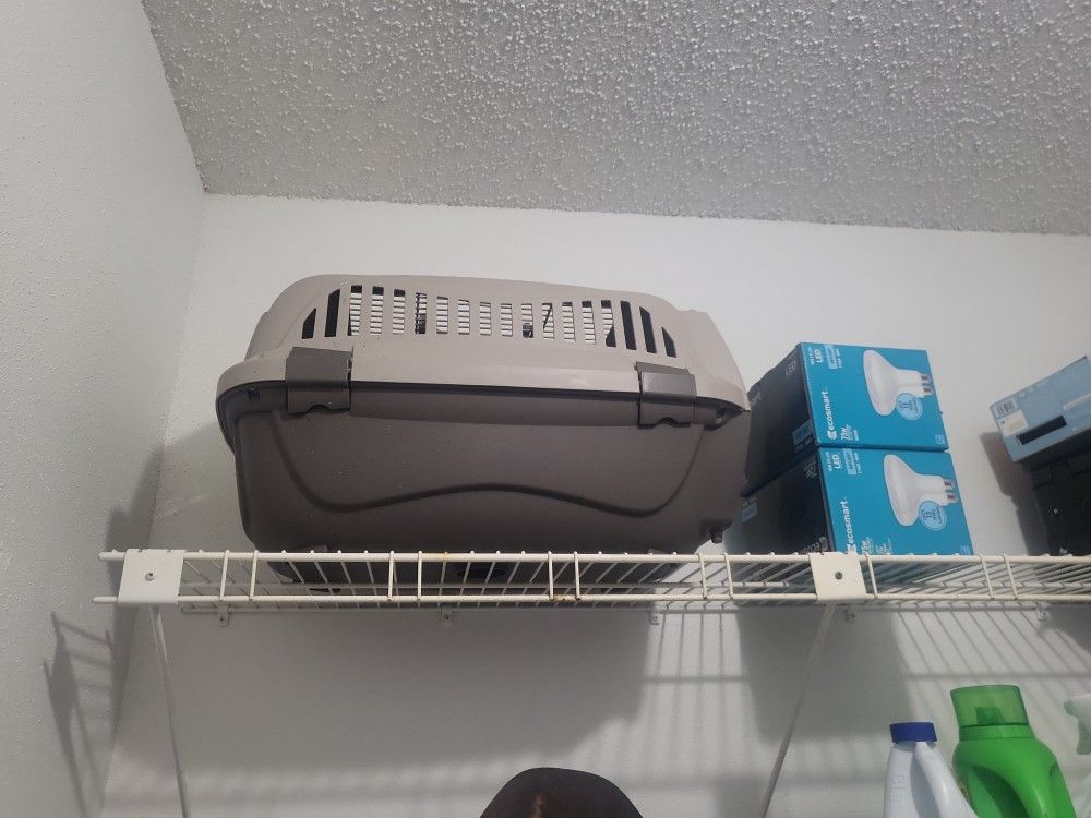 $15 Carrying Cage