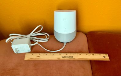 GOOGLE HOME SMART SPEAKER