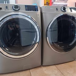 GE FRONT LOAD WASHER AND DRYER SET 