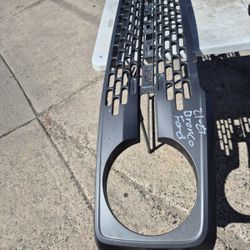 Ford Bronco Grille Oem