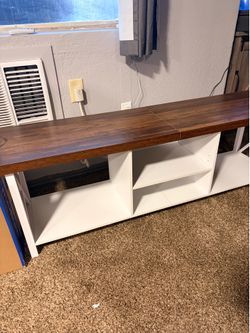 Tv stand