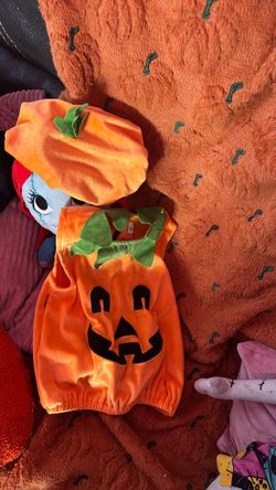 Pumpkin costume