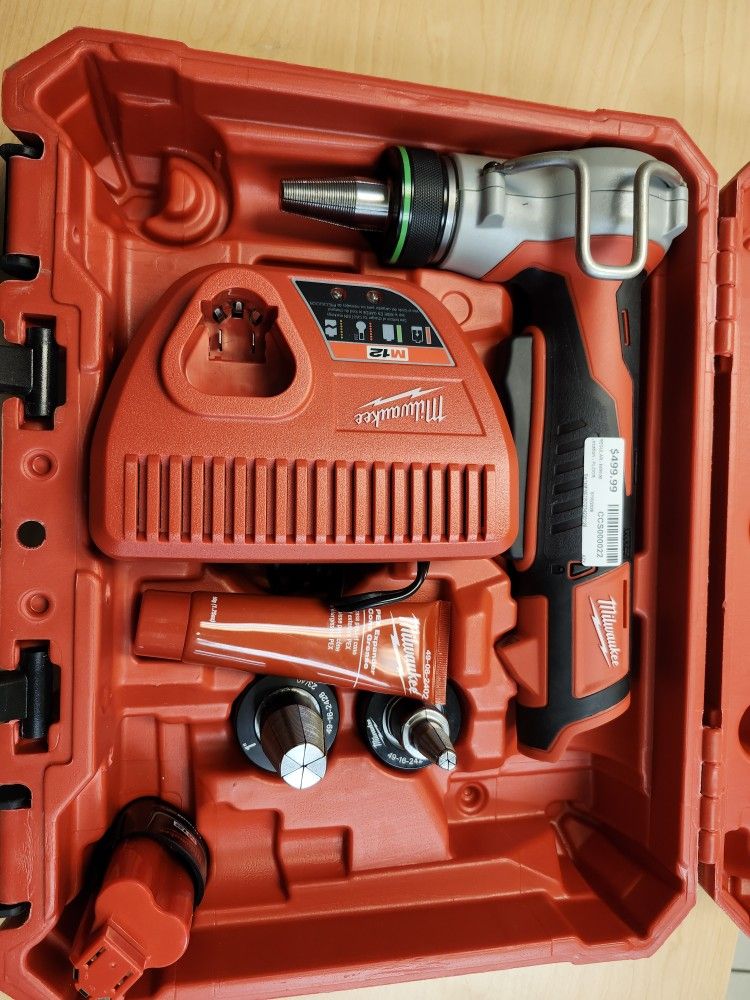Pex Expander/ Milwaukee